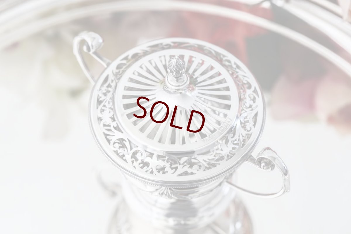 画像6: アンティークシルバー 純銀製 ハンドカットピアスワーク透かし細工 ガーランド装飾 ポプリポット　 (6)