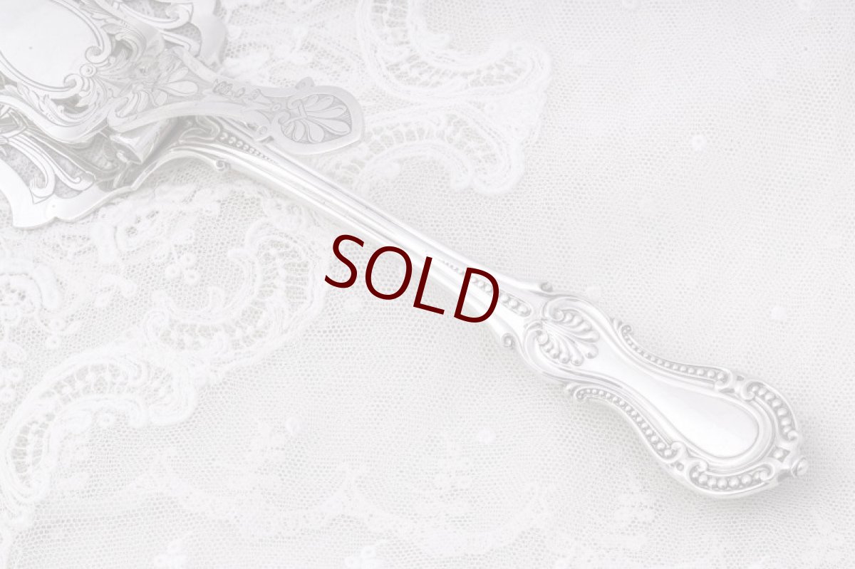 画像7: アンティークシルバー 純銀製 エルキントン制作 透かし細工が美しいサービングトング (7)