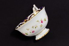 画像10: アンティーク陶磁器　コールポート　総手描き　薔薇とスクロール、金彩　ペア　ティーカップトリオセット (10)