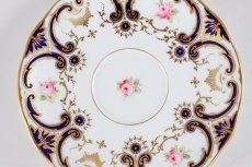 画像16: アンティーク陶磁器　コールポート　総手描き　薔薇とスクロール、金彩　ペア　ティーカップトリオセット (16)