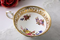画像5: ヴィンテージ陶磁器　ハマースレイ　手描き　薔薇とガーデンフラワーのブーケ ティーカップトリオセット (5)
