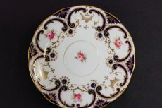 画像7: アンティーク陶磁器　コールポート　総手描き　薔薇とスクロール、金彩　ペア　ティーカップトリオセット (7)