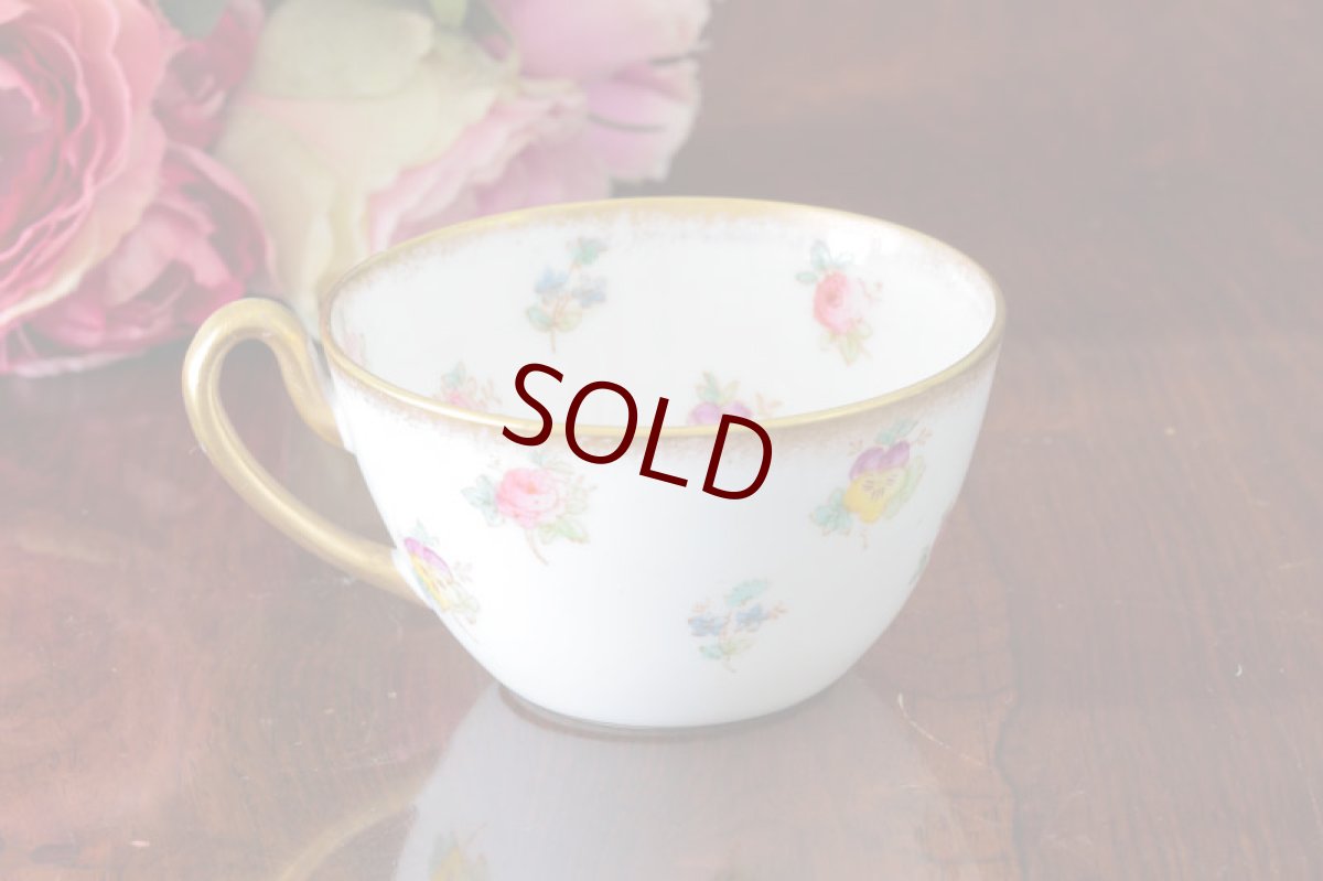 画像4: アンティーク陶磁器　ちらし小花　総手描き　ティーカップトリオセット (4)