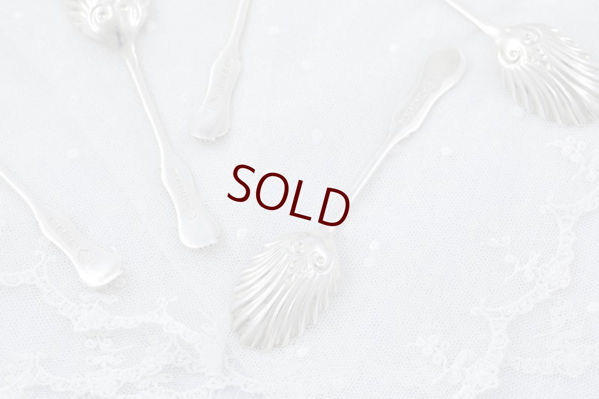 画像7: アンティークシルバー、ヴィクトリア時代後期　マッピン＆ウェッブ　激レア シェル型ティースプーン＆トングセット (7)