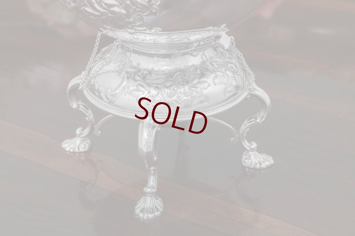 画像8: アンティークシルバー シルバープレート製 Martin, Hall  ヴィクトリアンロココ ティーケトル＆スタンド (8)