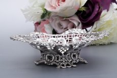 画像5: アンティークシルバー 純銀製(925)  1890年 リボンと ハートモチーフ ボンボンバスケット (5)