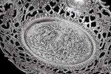 画像4: アンティークシルバー 純銀製（925)薔薇とスクロールの透かし細工 ロココスタイル コンポート＆ボンボンディッシュセット (4)