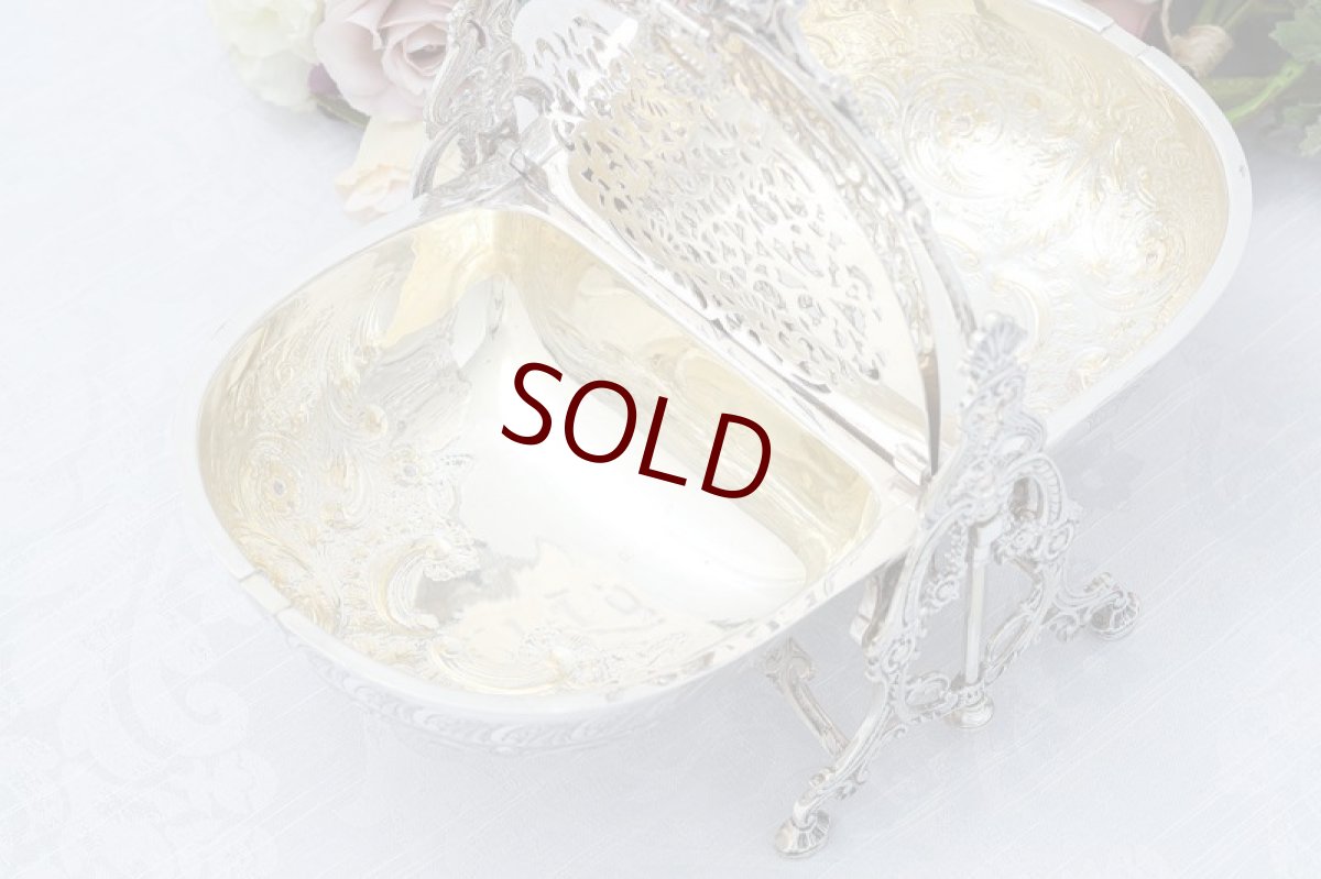 画像9: アンティークシルバー、シルバープレート製　ヴィクトリアン 1880年前後 薔薇のスタンド　ビスケットウォーマー (9)