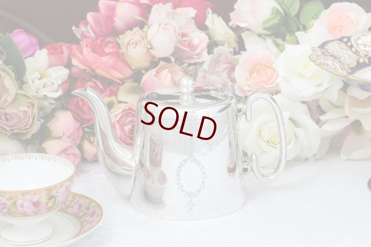 画像1: ヴィンテージシルバー、1930-40年代　手彫りリボンガーランド　ホテルスタイル　ティーポット (1)