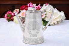 画像2: アンティークシルバー、純銀製(925)　1876年　葉模様のリースとリボン　カンシェイプ　ティー＆コーヒーセット (2)