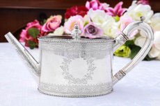 画像8: アンティークシルバー、純銀製(925)　1876年　葉模様のリースとリボン　カンシェイプ　ティー＆コーヒーセット (8)