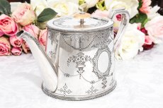 画像4: アンティークシルバー、ｃ.1900　手彫り　フラワーバスケットのガーランド　ティーポット (4)