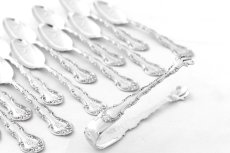 この商品はティースプーン6本のみのセットです。