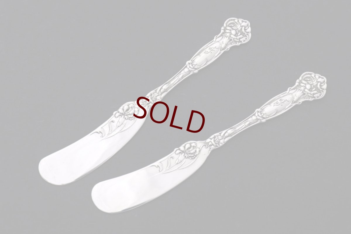 画像2: アンティークシルバー、純銀製（925）1900年前後　アメリカ　アールヌーボー ペア バターナイフ (2)