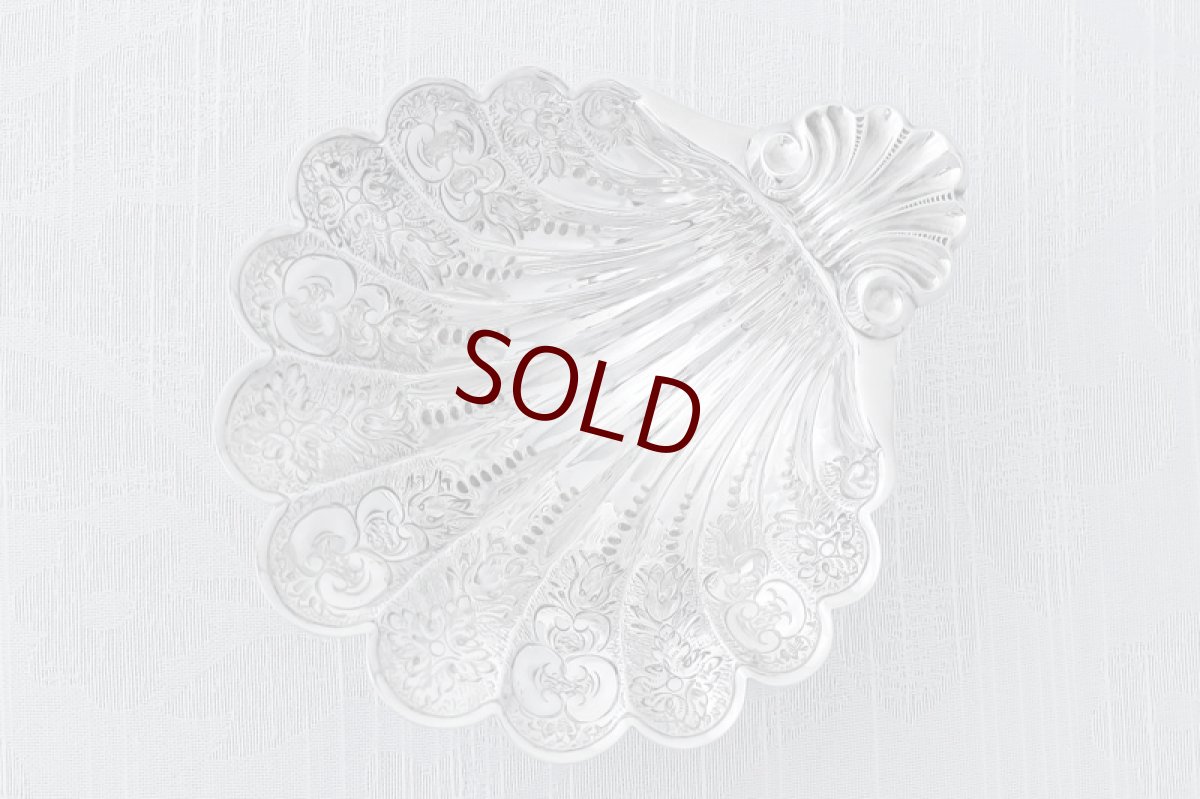 画像1: ヴィンテージシルバー、純銀製(925) 1969年  シェル型ボンボンディッシュ (1)