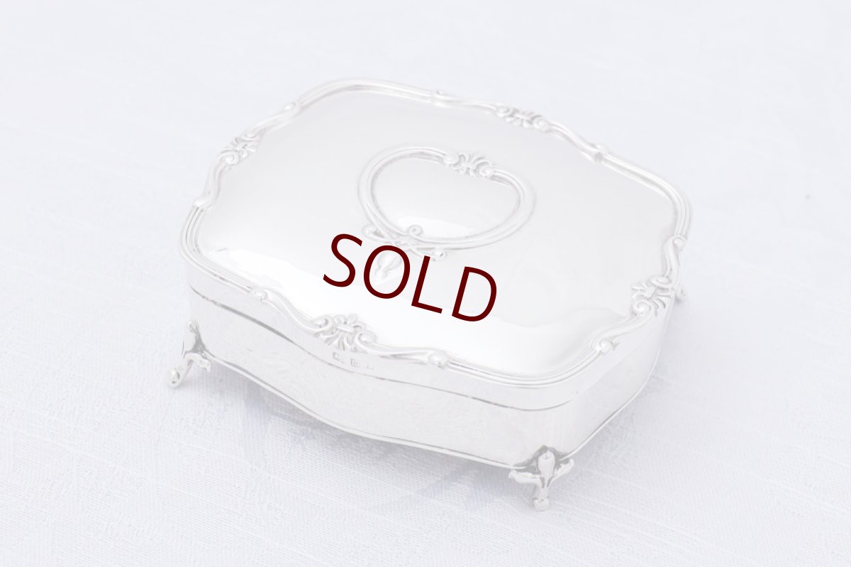 画像2: アンティークシルバー、純銀製(925)  1911年 エルキントン ジュエリーボックス (2)