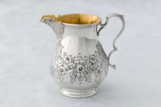 画像7: アンティークシルバー、純銀製(925) 1872&76年  バーナード お花とスクロールのハンドチェイシング  バチェラーサイズ ティーセット (7)