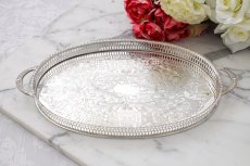 画像2: ヴィンテージシルバー　シルバープレート　オーバル ハンドル付きギャラリートレイ (2)