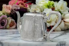 画像3: アンティークシルバー、シルバープレート製　エドウォーディアン　ハンドエングレービング　バチェラーサイズ ティー3点セット (3)