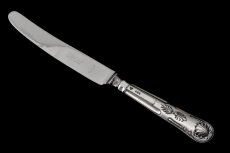 メイン用ナイフ８本：　ブレードはステンレス