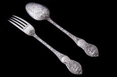 画像1: アンティークシルバー、純銀製（925）1881年  クリスニング　チャイルド　カトラリーセット (1)