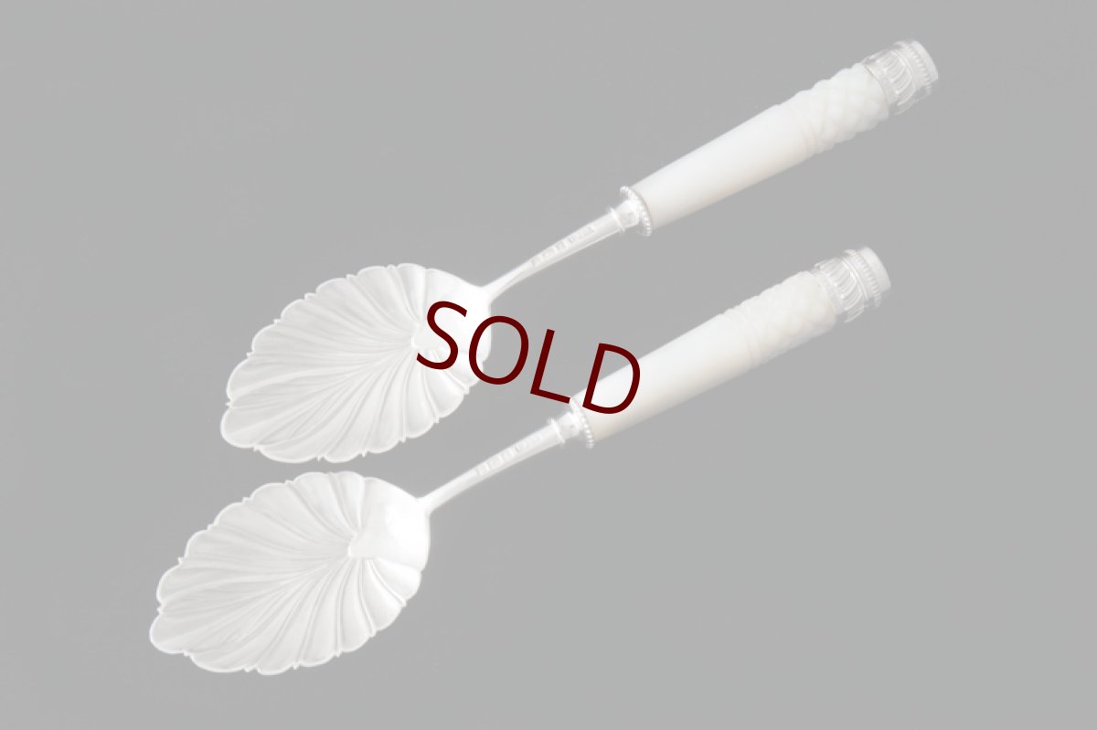 画像3: アンティークシルバー、純銀製(925) 1898年　ペア　貝のボウル　白蝶貝ハンドル ジャムスプーンセット (3)