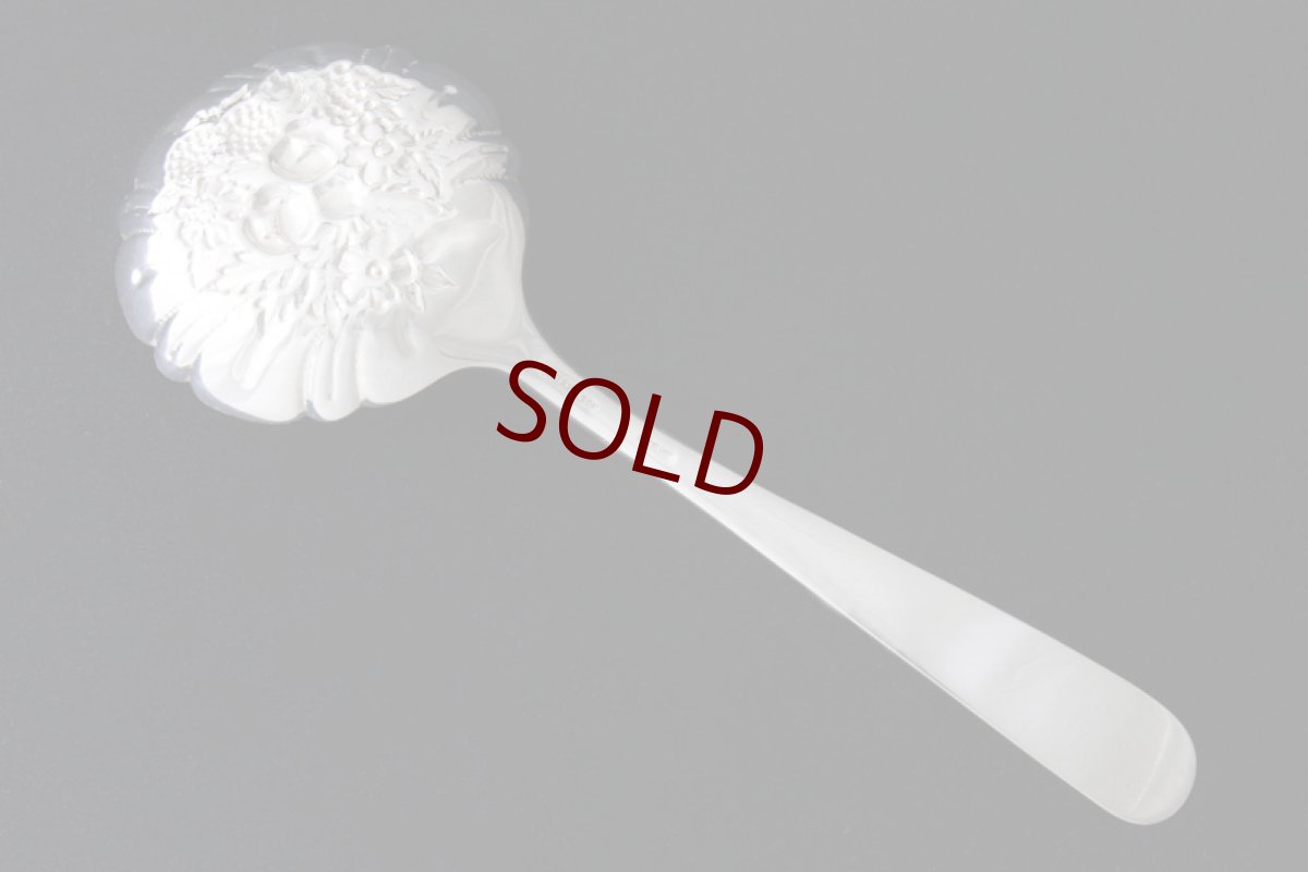 画像3: ヴィンテージシルバー、純銀製(925)アメリカンC.1910お花の打ち出し サービングスプーン (3)