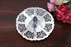 画像6: ヴィンテージ シルバープレート製 美しいピアスワークのサンドイッチトレイ (小） (6)