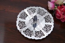 画像8: ヴィンテージ シルバープレート製 美しいピアスワークのサンドイッチトレイ (小） (8)