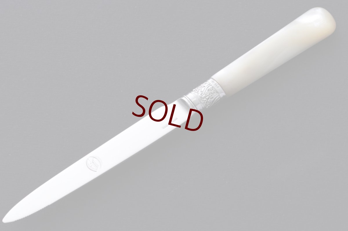 画像6: アンティークシルバー、純銀製（925）1902年　白蝶貝ハンドル　お花と葉模様の手彫り装飾　ティーナイフ6本セット　 (6)