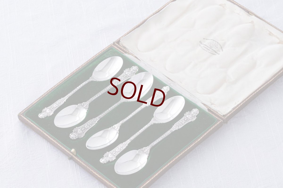 画像1: アンティークシルバー、純銀製（925）1904年　特級　ハイヴィクトリアン エンジェルフェイス ティースプーンセット (1)