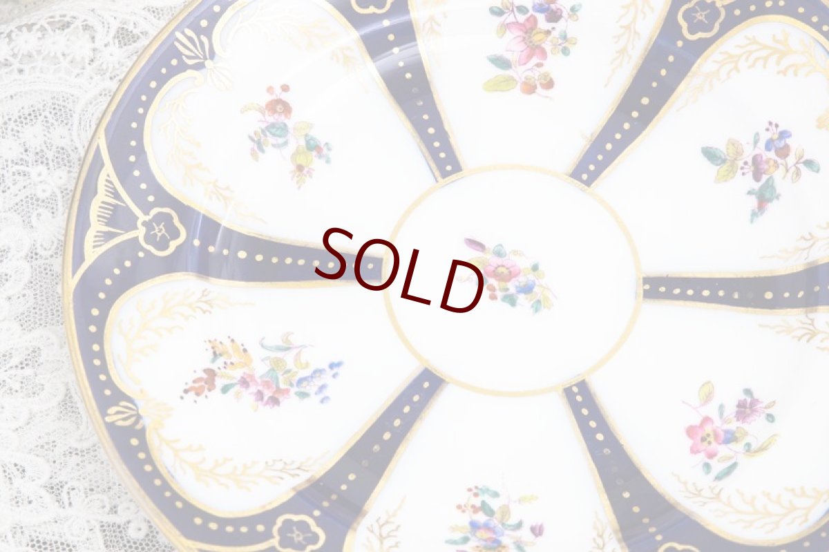 画像13: アンティーク陶磁器　コールポート金彩、コバルトブルー　総手描き　イングリッシュガーデンフラワー　トリオセット (13)