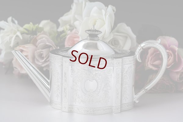 画像3: アンティークシルバー、シルバープレート製 1878年 エルキントン 特級 手彫り（ハンドエングレービング）　ティー3点セット