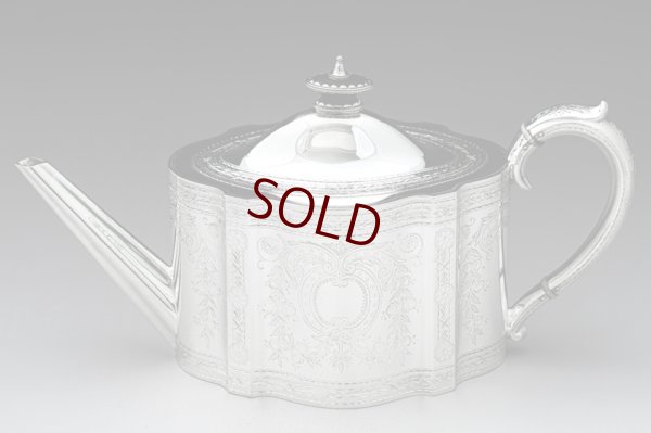 画像2: アンティークシルバー、シルバープレート製 1878年 エルキントン 特級 手彫り（ハンドエングレービング）　ティー3点セット