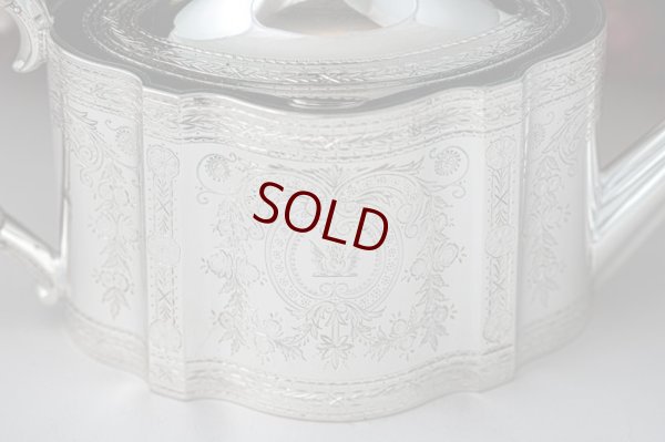 画像10: アンティークシルバー、シルバープレート製 1878年 エルキントン 特級 手彫り（ハンドエングレービング）　ティー3点セット