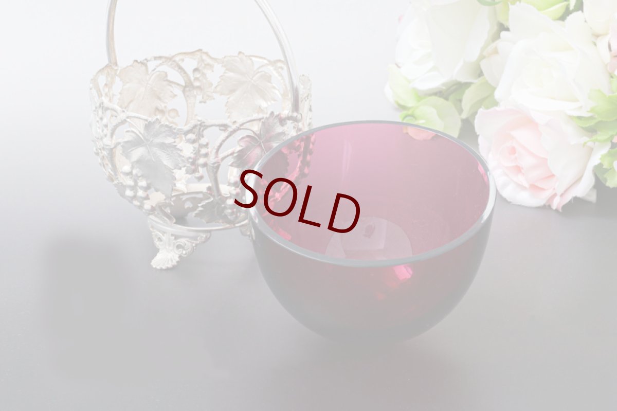 画像7: アンティークシルバー、アンティーク銀器、シルバープレート製　１９００年前後　クランベリーグラス　葡萄と葉のシュガーバスケット (7)