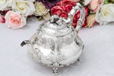 画像6: アンティークシルバー、アンティーク銀器、純銀製(925) 1839年  ヴィクトリア時代時代初期アカンサス紋様　ティー 3点セット (6)