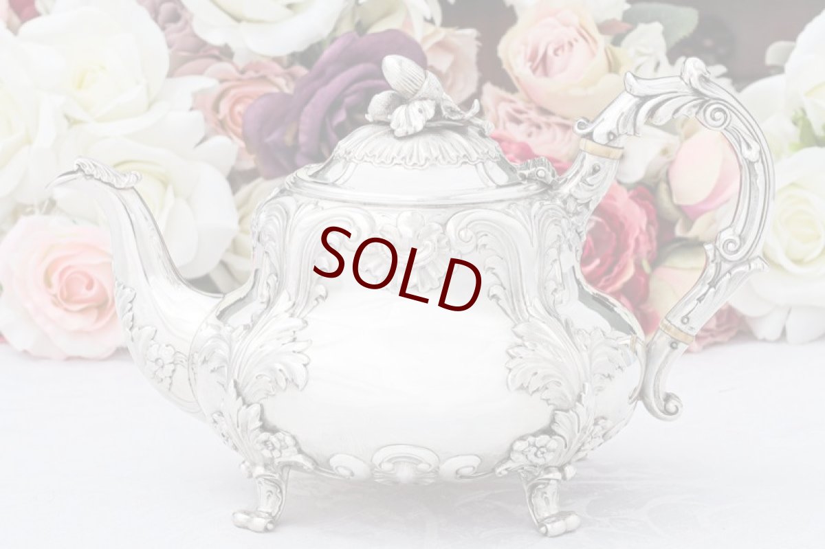 画像3: アンティークシルバー、アンティーク銀器、純銀製(925) 1839年  ヴィクトリア時代時代初期アカンサス紋様　ティー 3点セット (3)