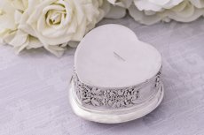 画像10: アンティークシルバー、アンティーク銀器、純銀製（925）マッピン＆ウェッブ　エンジェルの手彫り彫刻　ハート形　ジュエリーケース (10)