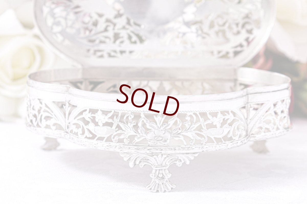 画像7: アンティークシルバー、アンティーク銀器、純銀製（925）1919年  ハンドカット透かし細工 小鳥とお花のポプリケース (7)