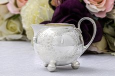 画像14: アンティークシルバー　アンティーク銀器　シルバープレート製　ヴィクトリア時代後期 ハンドエングレービングング　バチェラーサイズ ティー4点セット (14)