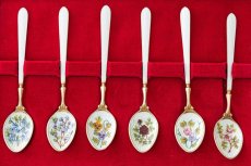 画像3: アンティークシルバー アンティーク銀器 純銀製(925)  ビンテージシルバー 1972年 お花模様のエナメル  金鍍金 コーヒースプーン6本セット (3)