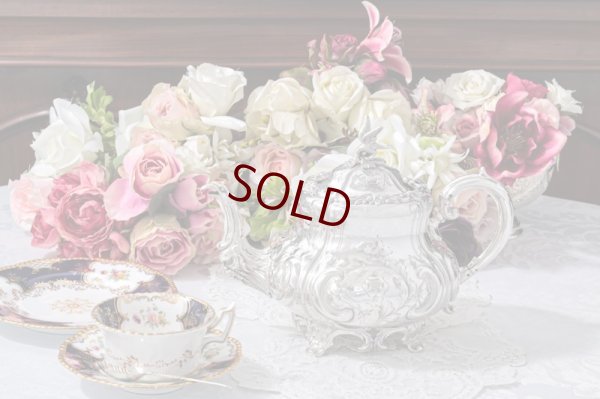 画像8: アンティークシルバー、アンティーク銀器、シルバープレート製　ヴィクトリア時代　ハンドチェイシング　ルイスタイル　ティーポット