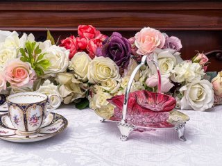 ジャムディッシュ、バターディッシュ、トーストラック - The Victorian