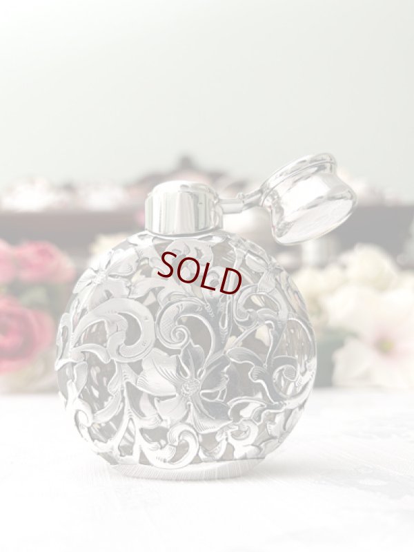 画像5: アンティークシルバー、アンティーク銀器、純銀製（925）1890年前後 アメリカ製 　お花の透かし細工　パフュームボトル