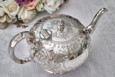 画像5: アンティークシルバー、アンティーク銀器、シルバープレート製、ヴィクトリアン ロココ　Martin, Hall & Co.薔薇とお花　スクロールの打ち出しティーポット (5)