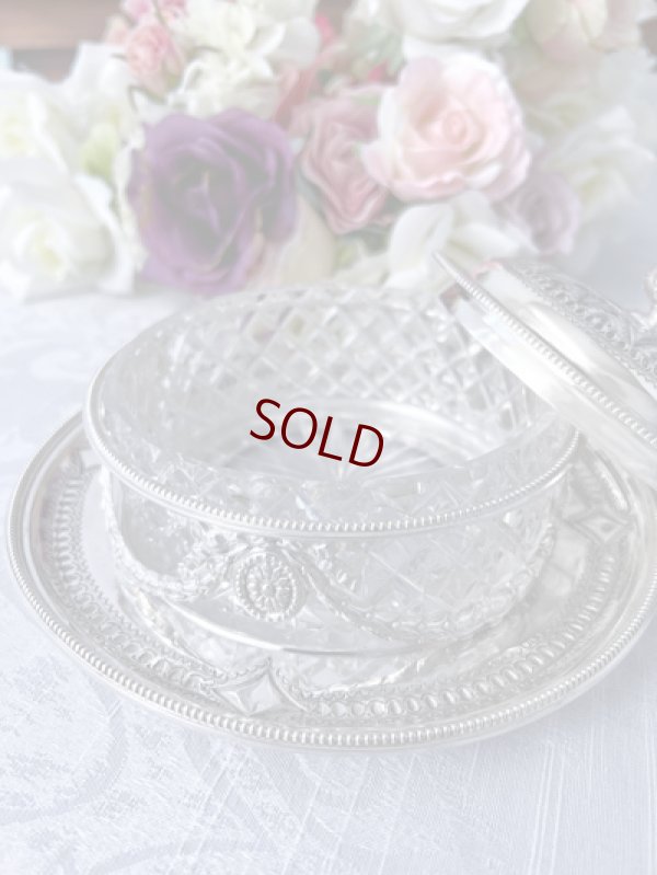 画像6: アンティークシルバー、アンティーク銀器、シルバープレート製  Martin Hall リボンとお花のガーランド アカンサスの摘み 美手彫り彫刻 バターディッシュ