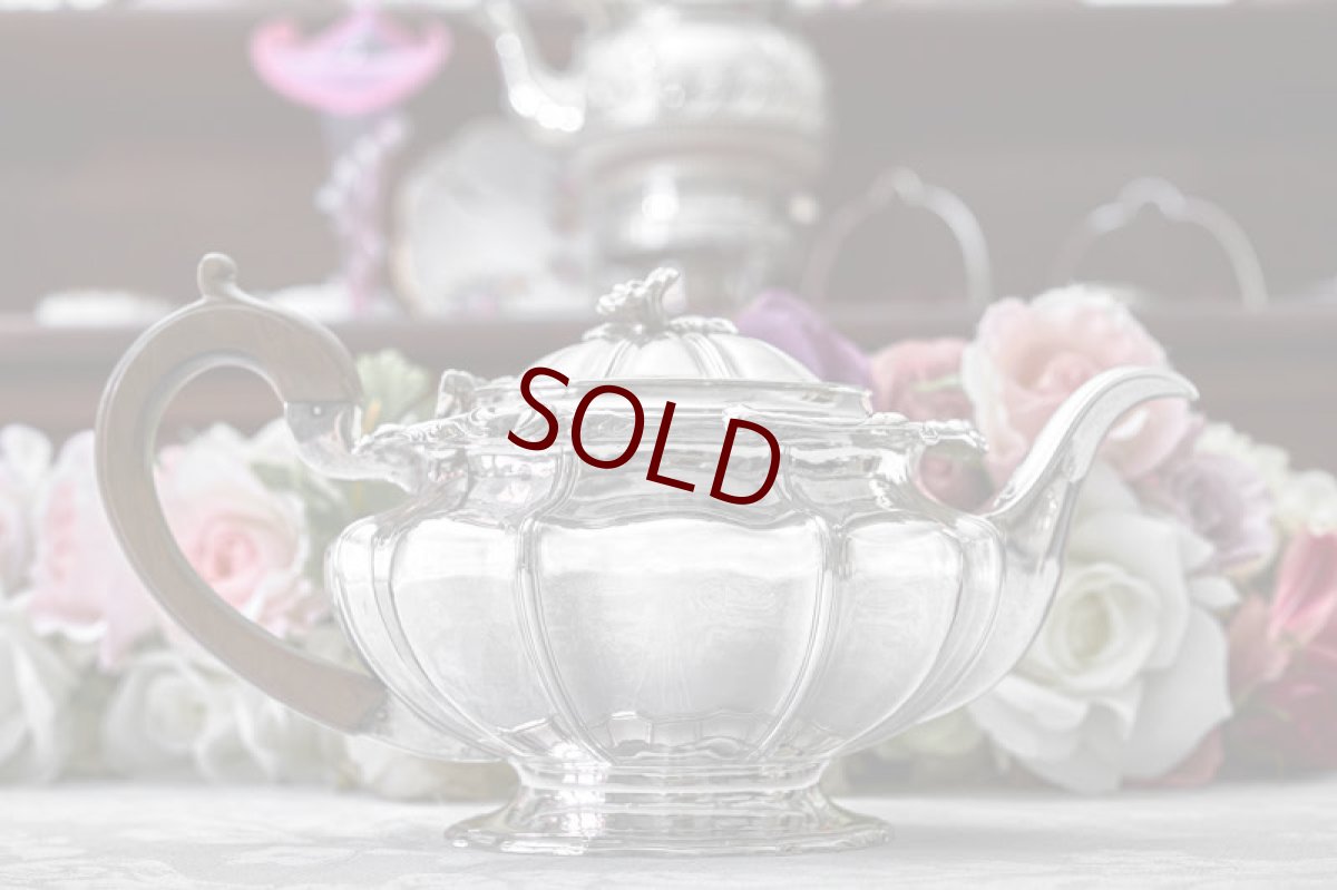 画像5: アンティークシルバー、アンティーク銀器、純銀製(925) 1827年  ジョージアン メロンシェイプ　ティー 3点セット (5)