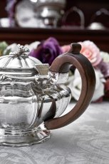 画像8: アンティークシルバー、アンティーク銀器、純銀製(925) 1827年  ジョージアン メロンシェイプ　ティー 3点セット (8)