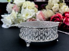 画像4: アンティークシルバー、アンティーク銀器、純銀製（925）1910年　総透かし細工 リボンのハンドル　バターディッシュ、バターナイフセット (4)